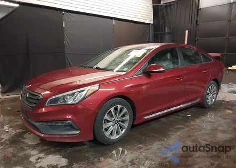 2016 Hyundai Sonata Sport z USA, uszkodzony, nr VIN 5NPE34AF5GH343911